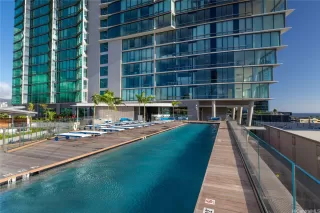 Photo #5: 202528194 Listing 