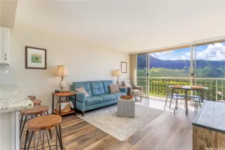 Photo #2: 202528198 Listing 