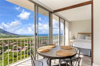 Photo #4: 202528198 Listing 