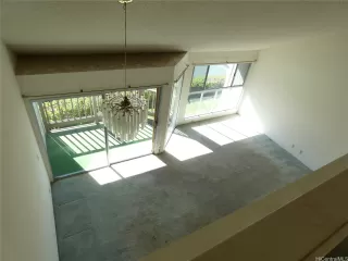 Photo #3: 202528202 Listing 