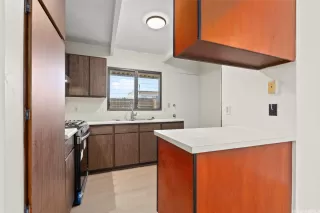 Photo #3: 202528211 Listing 