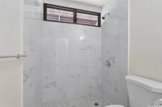 Photo #5: 202528211 Listing 