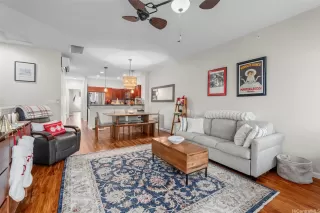 Photo #2: 202528231 Listing 