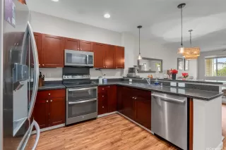 Photo #4: 202528231 Listing 