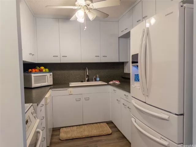 MLS: 202528234 Condo For Sale