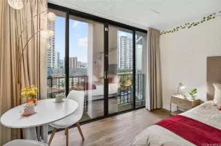 Photo #4: 202528237 Listing 