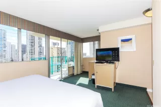 Photo #5: 202528267 Listing 