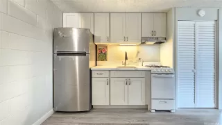 Photo #4: 202528271 Listing 