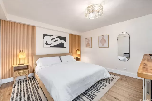 MLS: 202528279 Condo For Sale