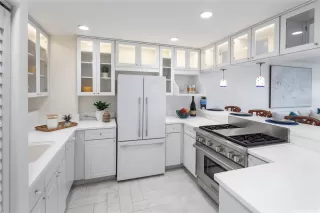 Photo #3: 202528297 Listing 