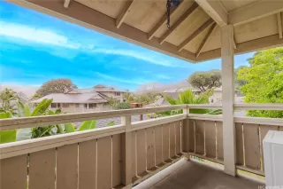 Photo #5: 202528300 Listing 