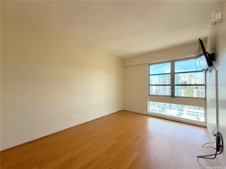 Photo #6: 202528320 Listing 