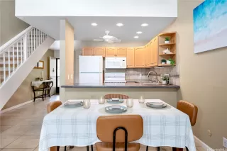 Photo #5: 202528337 Listing 