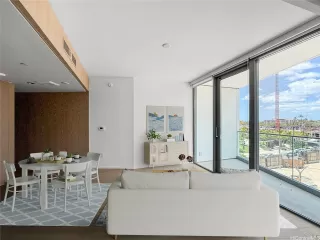 Photo #2: 202528373 Listing 