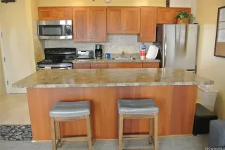 Photo #2: 202528377 Listing 