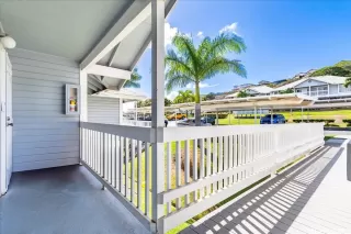 Photo #3: 202528381 Listing 