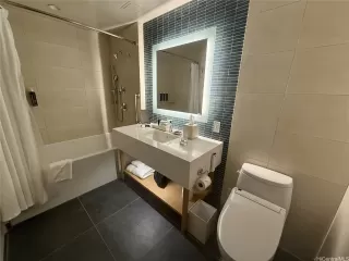 Photo #4: 202528385 Listing 