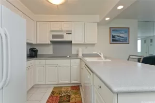 Photo #5: 202528414 Listing 