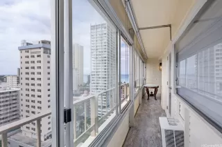 Photo #3: 202528417 Listing 