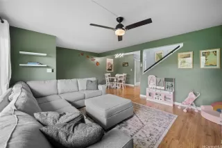 Photo #2: 202528424 Listing 