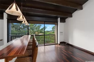 Photo #2: 202528425 Listing 