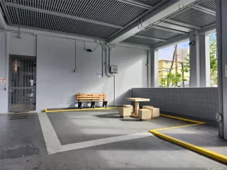 Photo #2: 202528437 Listing 