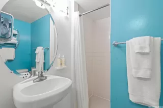 Photo #4: 202528438 Listing 