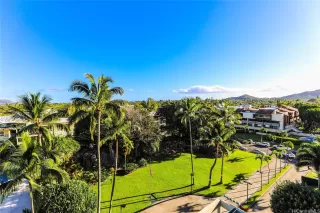 Photo #4: 202528439 Listing 