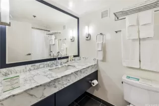 Photo #6: 202528442 Listing 