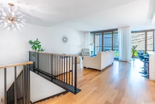 Photo #3: 202528467 Listing 