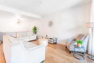 Photo #4: 202528467 Listing 