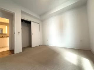 Photo #4: 202528476 Listing 