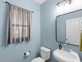 Photo #6: 202528483 Listing 