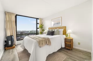 Photo #6: 202528494 Listing 