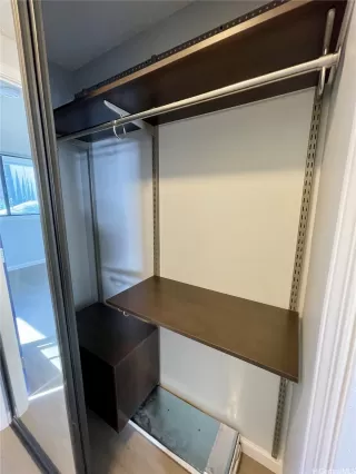 Photo #6: 202528516 Listing 