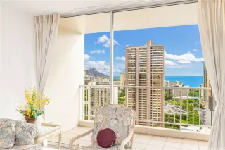 Photo #6: 202528546 Listing 