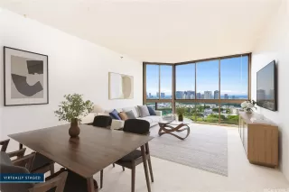 Photo #6: 202528580 Listing 