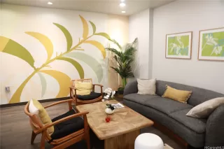 Photo #2: 202528603 Listing 