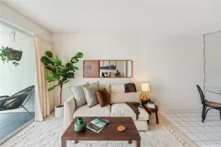 Photo #4: 202600004 Listing 