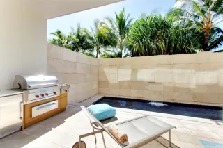 Photo #4: 202600020 Listing 