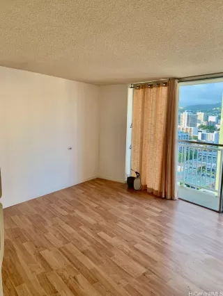 Photo #6: 202600035 Listing 