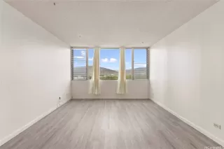 Photo #2: 202600044 Listing 