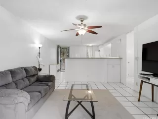 Photo #5: 202600102 Listing 