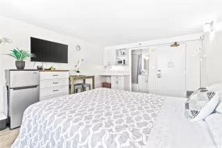 Photo #2: 202600111 Listing 