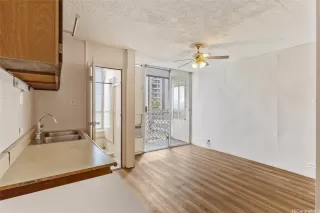 Photo #5: 202600146 Listing 