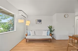 Photo #2: 202600155 Listing 