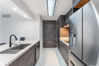 Photo #6: 202600161 Listing 