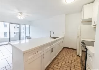 Photo #4: 202600164 Listing 