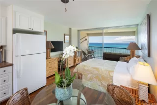 Photo #4: 202600209 Listing 