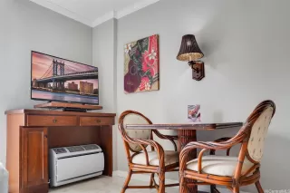 Photo #5: 202600211 Listing 